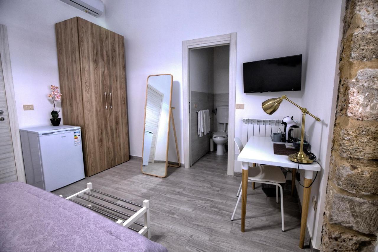 Garden House: Apartments And Rooms For Holidays Palermo Kültér fotó