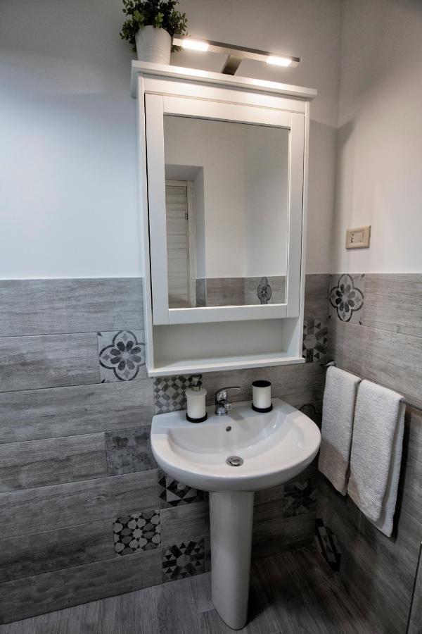 Garden House: Apartments And Rooms For Holidays Palermo Kültér fotó