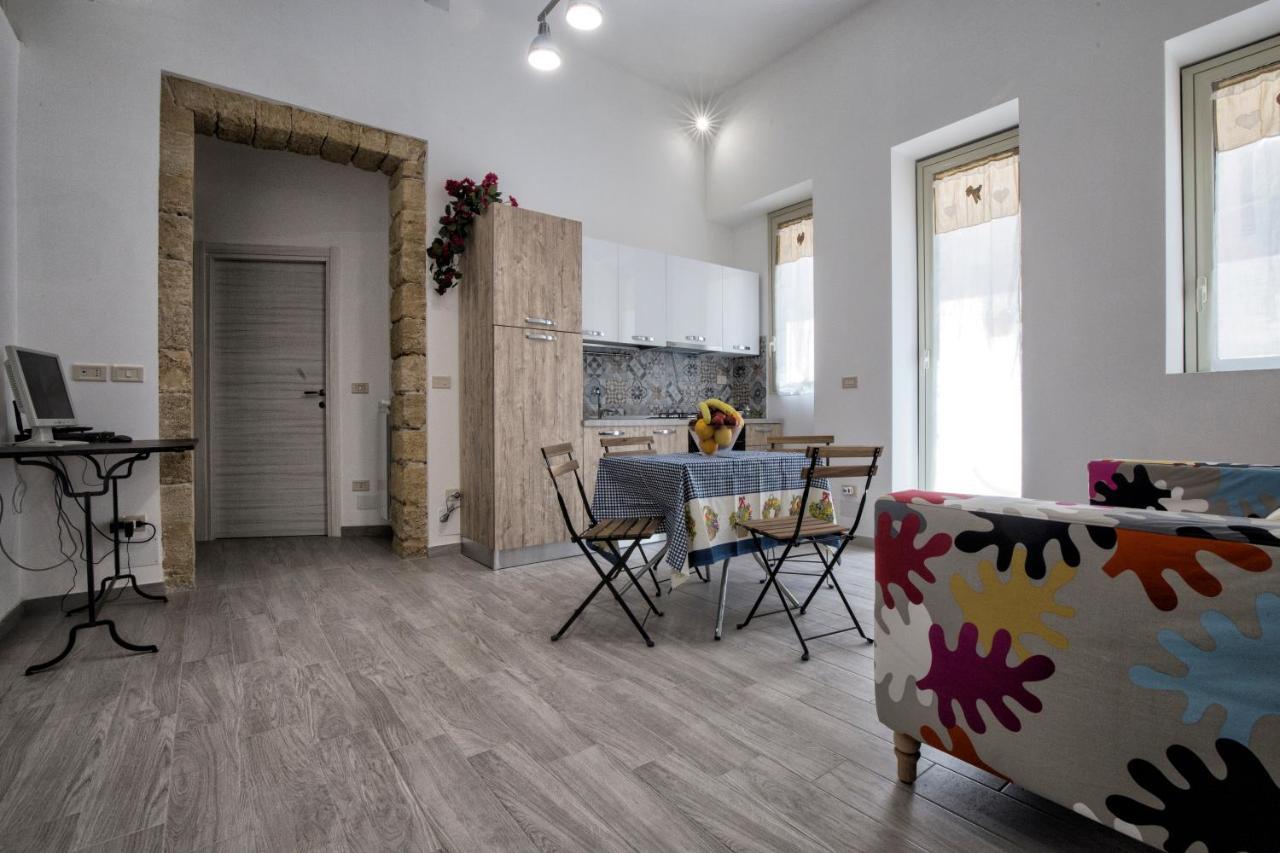 Garden House: Apartments And Rooms For Holidays Palermo Kültér fotó