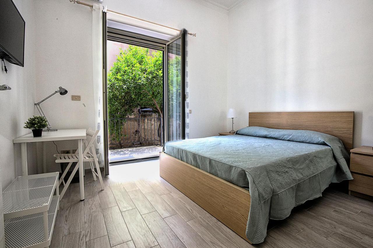 Garden House: Apartments And Rooms For Holidays Palermo Kültér fotó