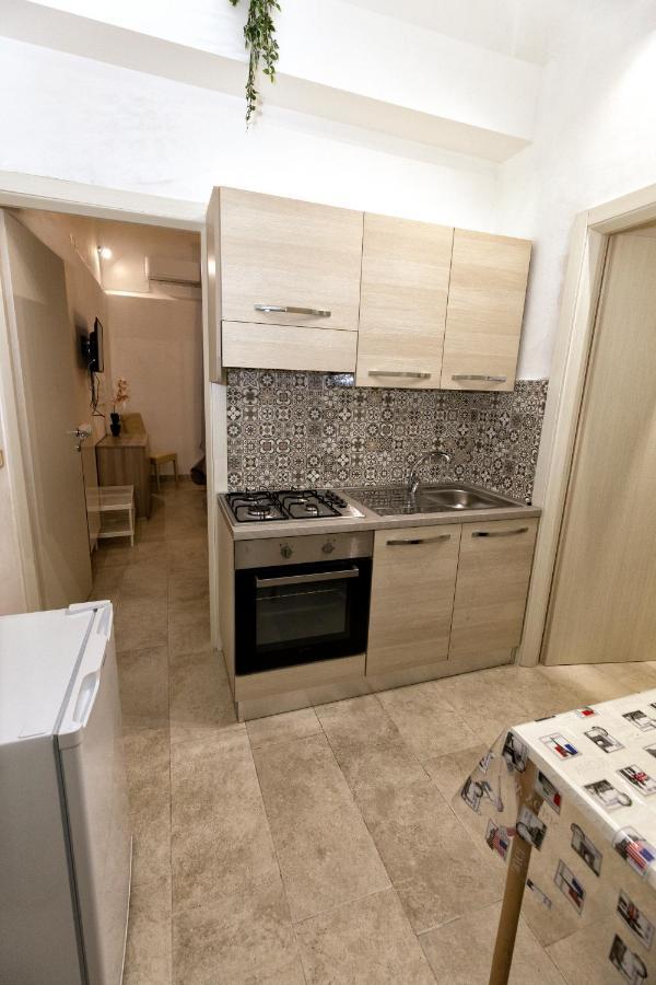 Garden House: Apartments And Rooms For Holidays Palermo Kültér fotó