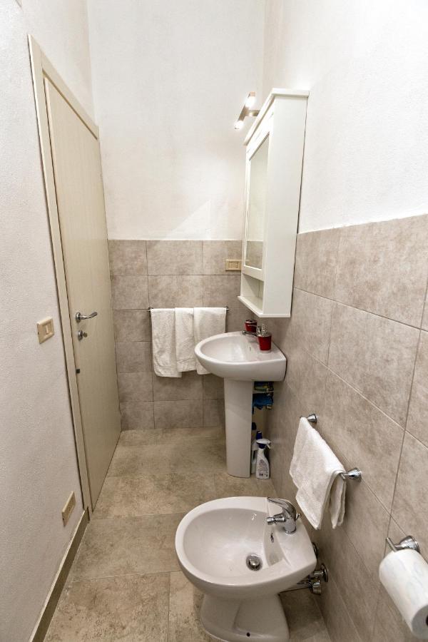 Garden House: Apartments And Rooms For Holidays Palermo Kültér fotó