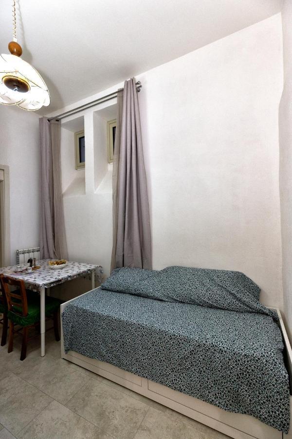 Garden House: Apartments And Rooms For Holidays Palermo Kültér fotó