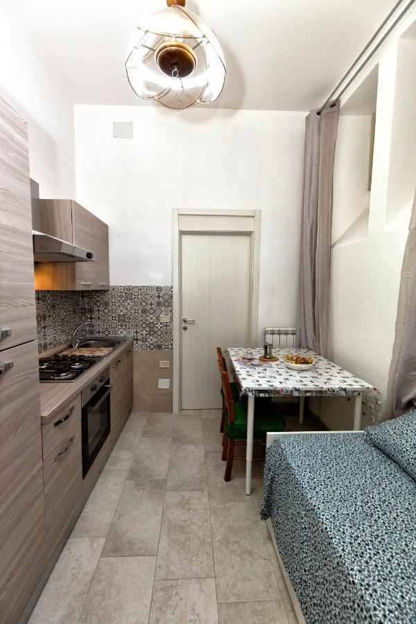 Garden House: Apartments And Rooms For Holidays Palermo Kültér fotó